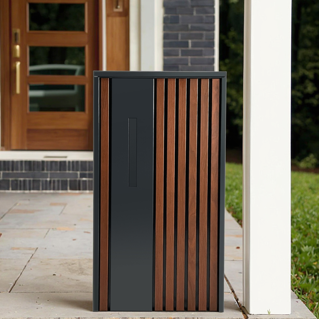 pakketbrievenbus zwart en hout in tuin